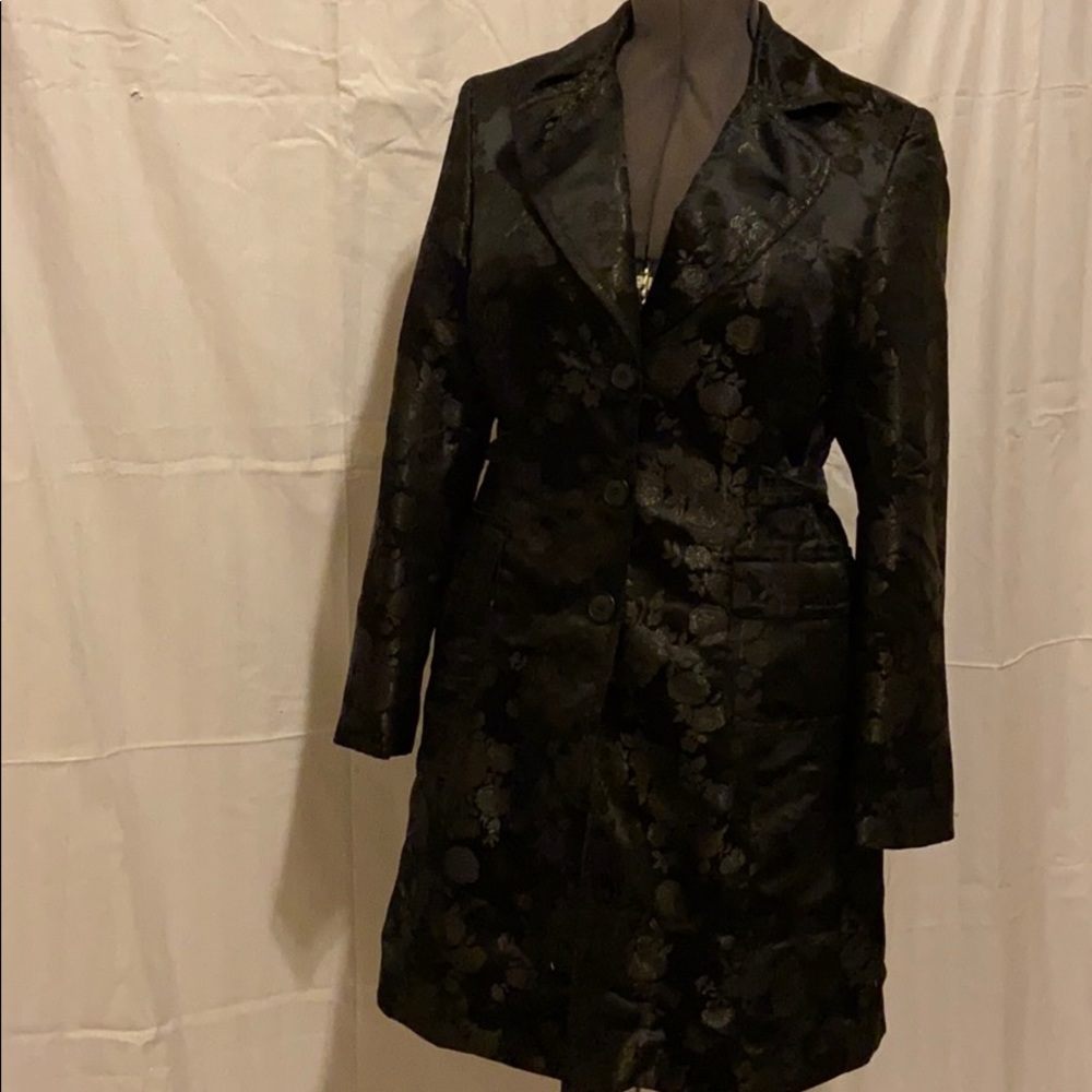 Black trench